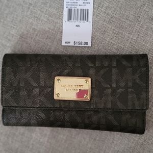 Michael Kors wallet